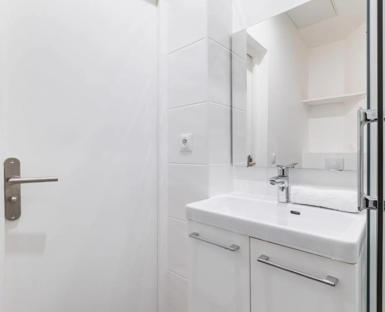 Apartamento Studio Agreable Et Bien Placee - Paris 18 - 2P