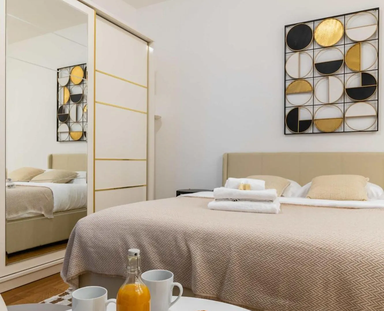 Studio Agreable Et Bien Placee - Paris 18 - 2P